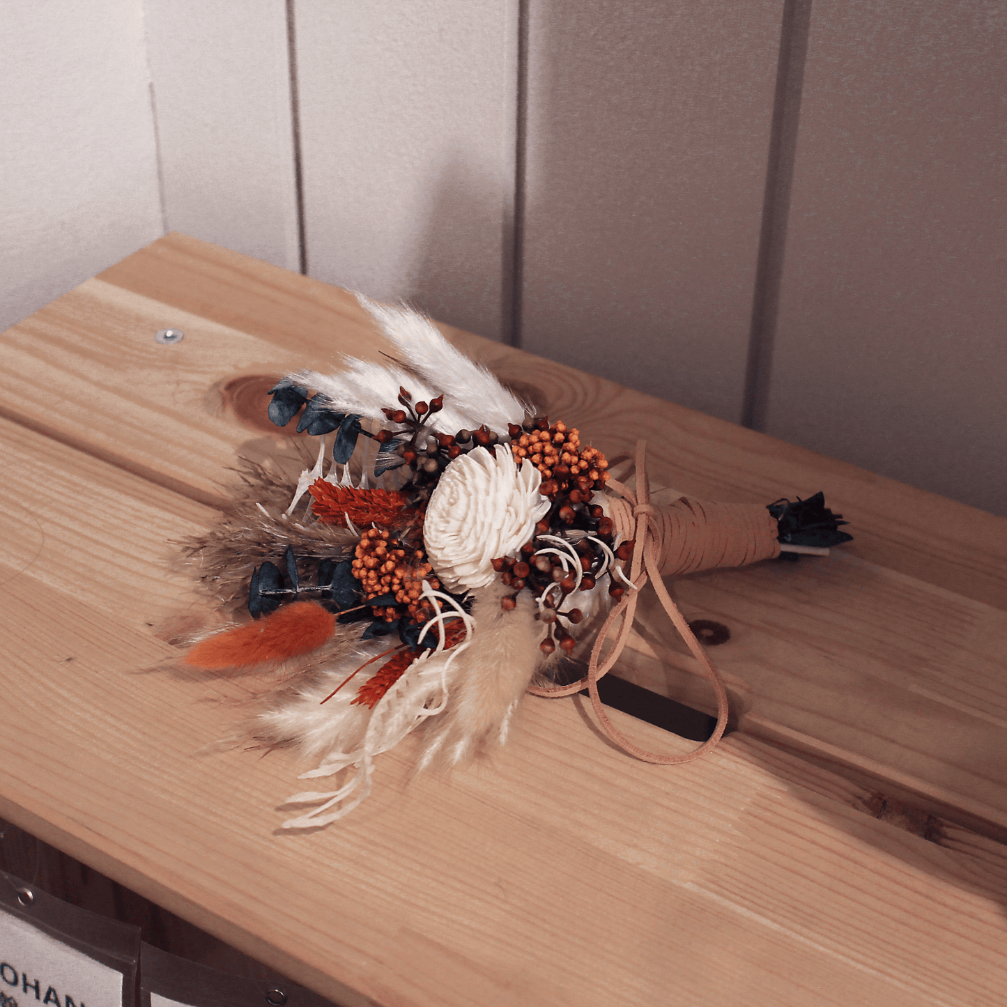Pampas grass bouquet, terracotta mini bouquet