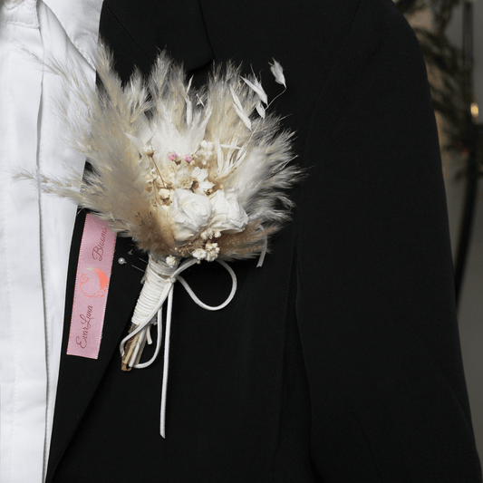 Pampas grass bouquet, ivory color mini bouquet