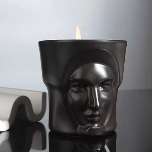 Minimalist black aromatherapy candle