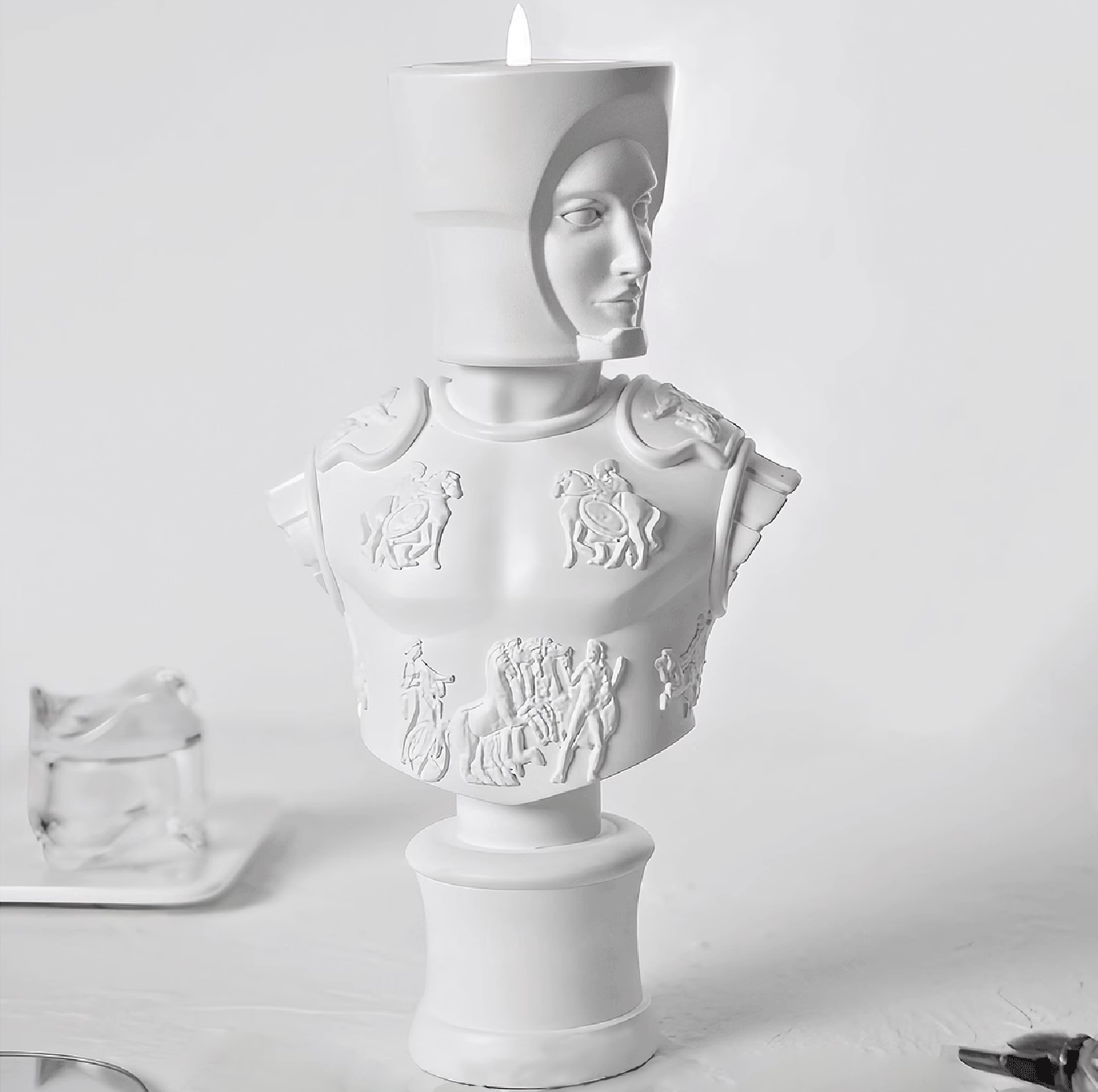 Fearless Knight Aromatherapy Candle Ornaments Small People Day Gift Souvenir